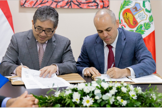 Las Contralorías de Perú y Paraguay suscribieron un convenio para trabajar de manera conjunta
