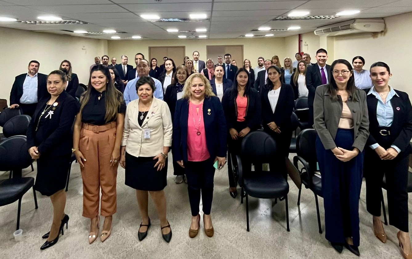 La Contraloría General refuerza su compromiso con la prevención de la violencia contra las mujeres en el ámbito laboral