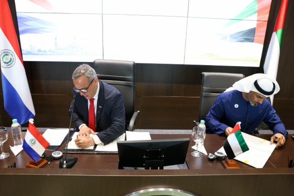 CGR y la Autoridad de Rendición de Cuentas de los Emiratos Árabes Unidos firman Memorando de Entendimiento para fortalecer la cooperación institucional
